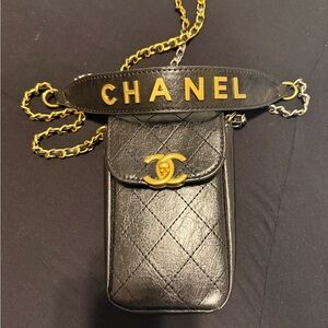 Chanel Makeup VIP Promotional Phone Pouch Crossbody/ GWP – Quilted CC Logo